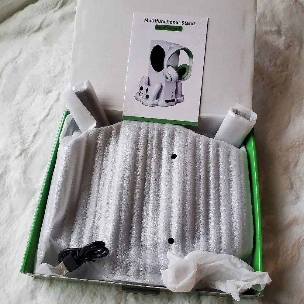Xbox X-Series S Cooling Docking Stand & Controller Charging Station Ports